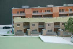 L immeuble de logements est constitué par un bâtiment en R+4 avec côté rue une isolation par l extérieur et