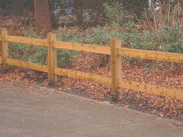 Les clôtures en fil barbelé ou fil électrique ne sont pas soumises à ces exigences; La clôture est ornementale sauf s il s agit de fil