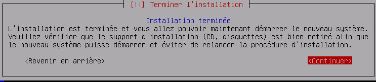L installation est maintenant terminé. Nous pouvons utiliser notre machine virtuelle sous VMWare vsphere avec un système Debian GNU/linux 7 vierge.