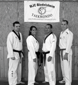 Taekwondo PETIT ÉCHO DU TAEKWONDO La section Taekwondo de la MJC de Blodelsheim est toujours très active avec plus de 80 licenciés.