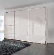 Exemple : Fabrication d une armoire en Suisse Composants N tarifaire Pays Planches 4407 Finlande