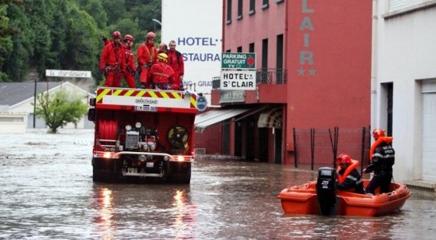 Lourdes inondée, juin 2013 Merci de votre attention Ministère de