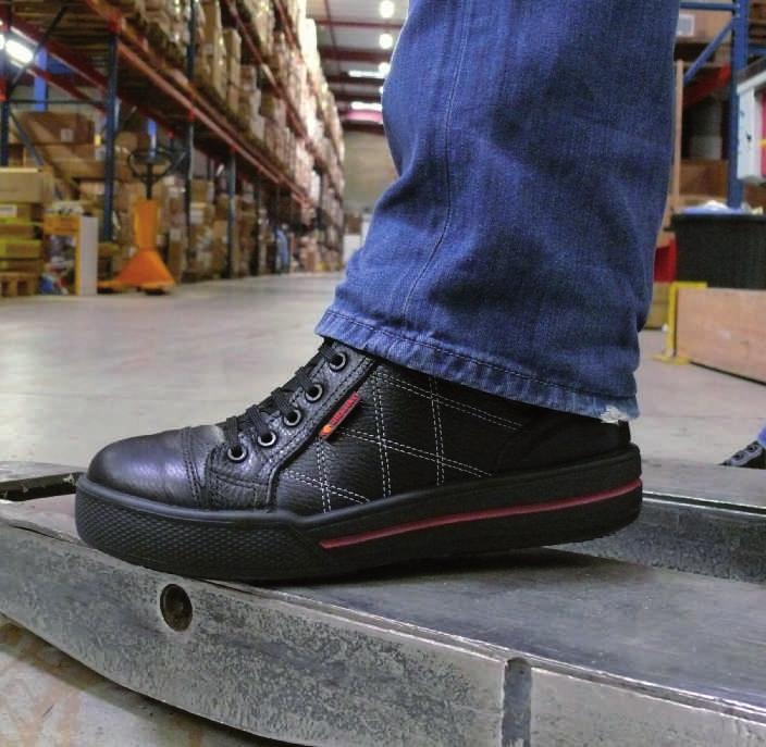ChauSSuRES DE SéCuRITé alba&n CHAUSSURES ALBA&N Alba&N est un fabricant 100% intégré, qui propose une gamme complète de chaussures de sécurité alliant confort, sécurité et