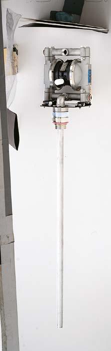 Pompes de transfert Pompes de transfert Husky Pompage facile d un fût de 205 litres avec un débit jusqu à 61 l/mn.