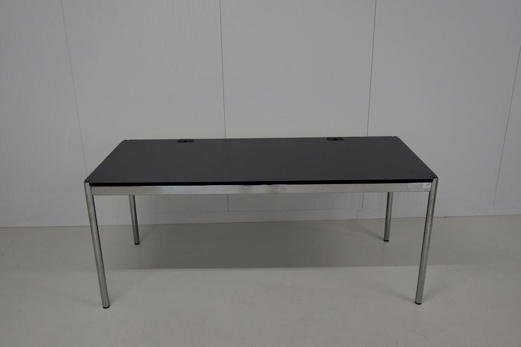 TABLE USM HALLER ADVANCED, GRIS FONCÉ 175x75x74 cm structure