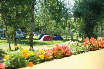Camping *** Le Lidon Marais Poitevin Located in the middle of the Green Venice canals, in the wild part of the Marais Poitevin, our friendly family campsite is the ideal base for exploring by boat or