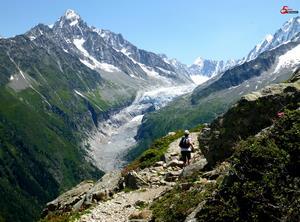 du Mont Blanc Alternance de sentiers techniques en altitude, singles tracks en forêt, pistes etc L