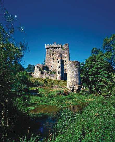 JOUR 7: CORK Tour Panoramique de la ville de Cork - Savourez l ambiance informelle et tranquille de l une des capitales culturelles d Europe Votée par les célèbres guides Lonely Planet dans le Top 10