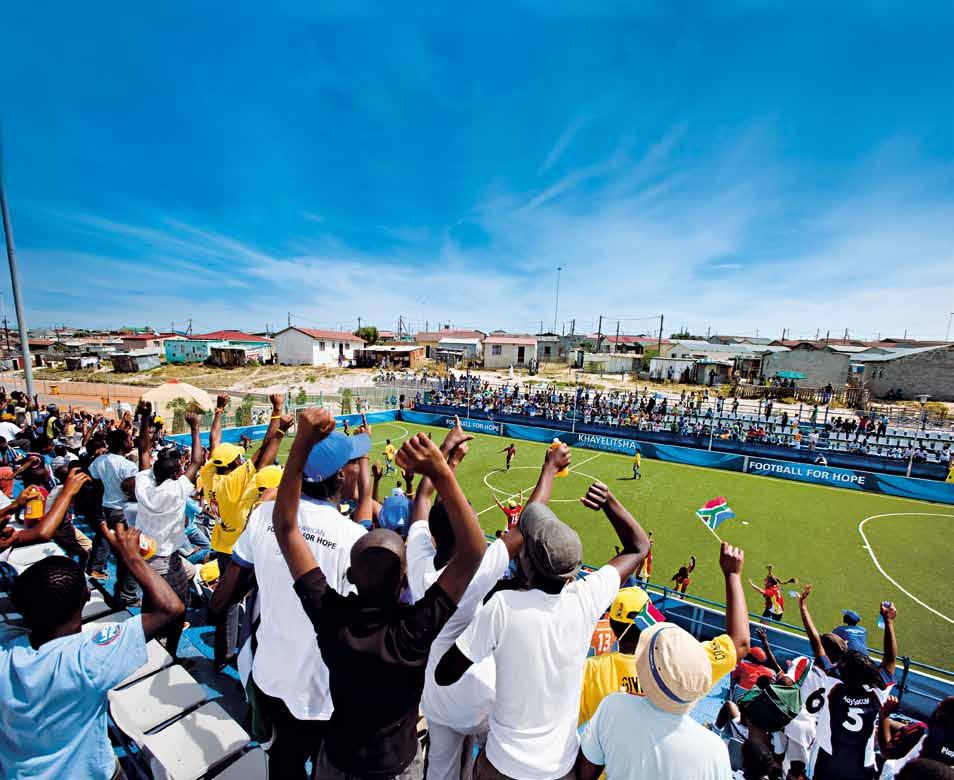 Bâtir un meilleur avenir Responsabilté sociale 72 Football for Hope 74 Fair-play et lutte contre la discrimination 81 Campagne officielle de la Coupe du Monde de la FIFA, Afrique du Sud 2010 Le 5