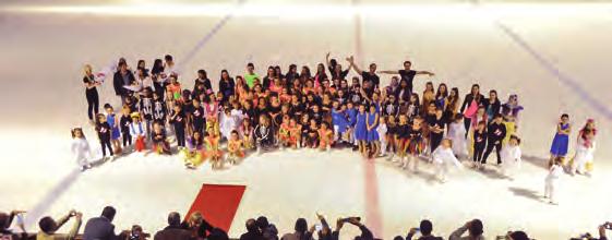 Près de 1 000 spectateurs au gala des patineurs de l ACBB La saison de l ACBB sports de glace s est clôturée samedi 28 mai à la patinoire par un gala exceptionnel sur le thème de la nuit, en