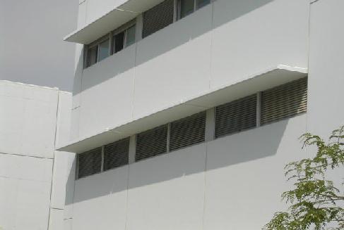 : Surfaces vitrées et orientation Facteurs solaires des