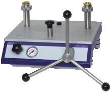 Produits similaires Comparateur de test hydraulique types CPP1000-X et CPP1600-X Plage de pression : Fluide de transmission : jusqu'à 1.600 bar (23.
