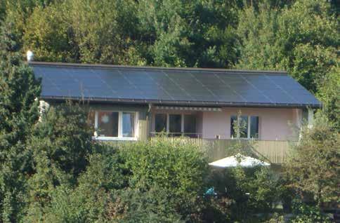 Kategorie B PlusEnergieBauten PlusEnergieBau -Diplom 2017 Die Familie HaRihs sanierte 2015 das 1966 erstellte Einfamilienhaus in Burgdorf/BE.