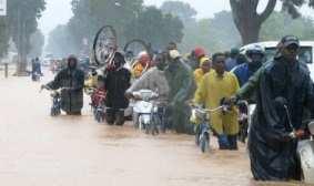 ENJEUX DE LA SÉCURITÉ DE L EAU EN AO Inondation: quelques figures Sept. 2009 Ouaga 2010 Benin Sept.