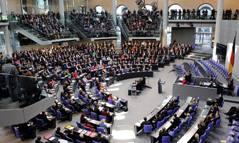 Visite d une séance plénière Assistez en direct à une assemblée plénière du Bundestag allemand depuis la tribune de la salle des séances.