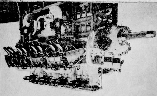 Le moteur Lorraine 18 K de 650 ch est un 12 Eb auquel on a ajouté un troisième W de six cylindres.
