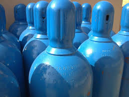 Pendant l entreposage, le robinet de la bouteille de gaz qui n est pas en service doit être protégé par un capuchon de sécurité. Le robinet est le point fragile de la bouteille de gaz.