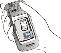 Utiliser une carte Micro SD Vous pouvez augmenter la capacité de stockage en insérant une carte mémoire en option dans la fente pour carte du téléphone.