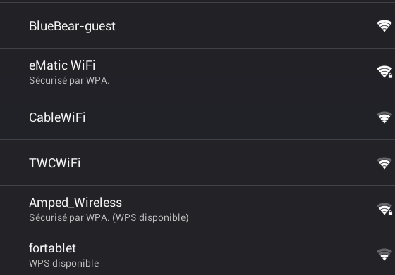 Connexion au Wi-Fi On vous invitera à choisir votre connexion Wi-Fi. Tapez pour choisir votre réseau et entrer votre mot de passe.