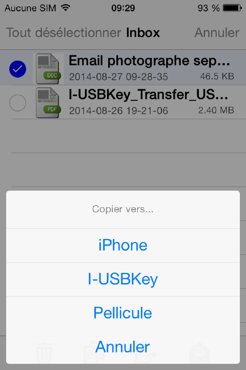 Comment transférer une pièce jointe d un e-mail sur la clé I-USBKey? (3) Démarrez l application I-USBKey, Appuyez sur iphone (ou ipad), puis appuyez sur Inbox.