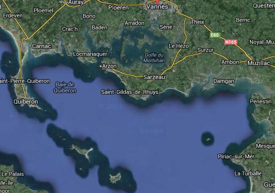 Revêtement de sol espace tourisme + ports Espace cluster Espace tourisme + ports Pose sur K 76 d une photo satellite du littoral du Morbihan