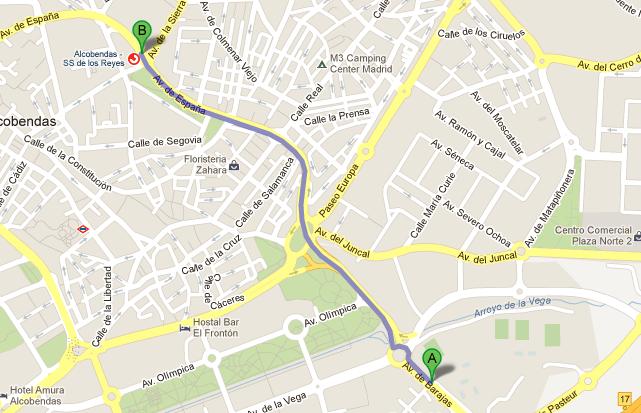 SPOCS CENTER du métro LA MORALEJA(Ligne 10 Bleu) A partir de cette ligne de metro, vous pouvez aller partout dans Madrid, en passant par le stade du Real Madrid, le Santiago Bernabéu.