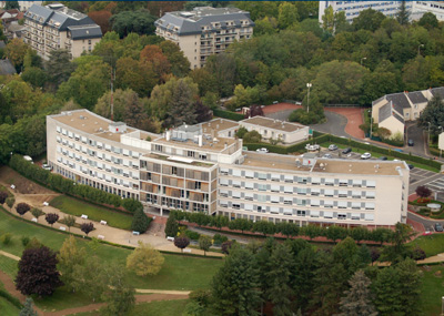 I. PRÉSENTATION GÉNÉRALE DU CHRU DE TOURS Le CHRU de Tours est un centre hospitalier régional universitaire.