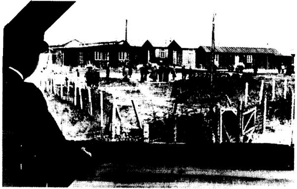 Photographie prise en 1941 au camp de Pithiviers