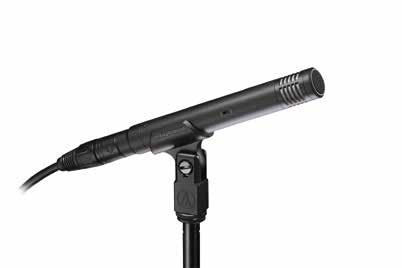 40 series microphones de précision pour studio AT4041 AT4041 349,00 e Microphone à électret L AT4041 est sans transformateur, ce qui lui permet d encaisser de hautes pressions acoustiques.