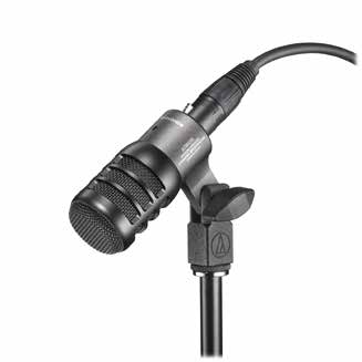 artist series microphones de sonorisation ATM230 hyper Accessoires inclus : Fixation pour batterie AT8665 ; étui souple de protection.