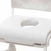Chaise de douche Aquatec Ocean -Vip, dossier et assise combinés inclinables, hauteur ajustable électriquement avec ceinture de maintien Le confort pour patient T soignant La chaise Aquatec Ocean -Vip