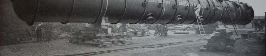sous pression destinés à l industrie chimique. Tour de distillation destinée à la raffinerie de Dunkerque, vers 1950. Collection BNF Dommages causés par les bombardements du 10 août 1944.