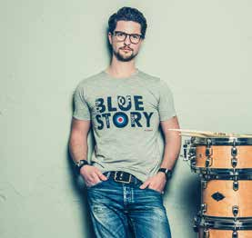 Pavel Morochovic (Slovakije), piano NETHERLANDS - Neil Van Der Drift - Drums Neil van der Drift, born in Drunen, the Netherlands, started playing the drums at the early age of 7.