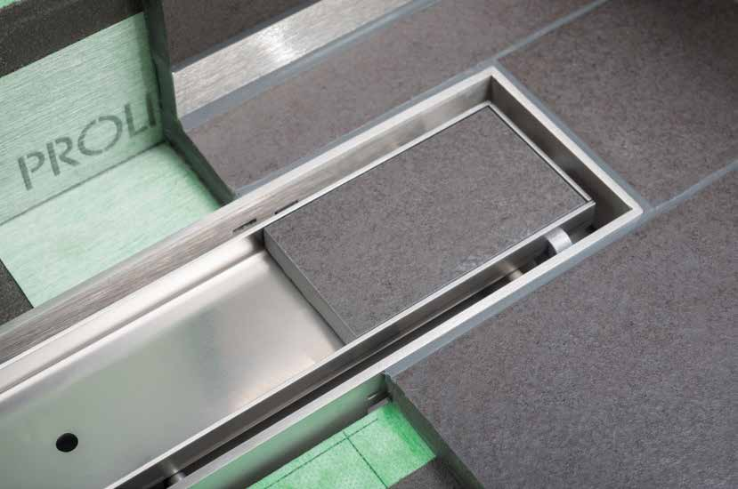 LES DEUX MODÈLES Les deux systèmes de drainage Prochannel sont fiables, polyvalents et esthétiques. Ils offrent différentes options en matière d installation à partir d une hauteur de 52 mm.