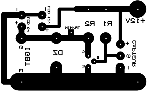 On peut utiliser des câbles pour connexion de servomoteur de modélisme (Multiplex, Futaba, ) Passes câbles (protection des sorties des fils du boitier) Résine silicone Cosses plates mâle-femelle 6mm
