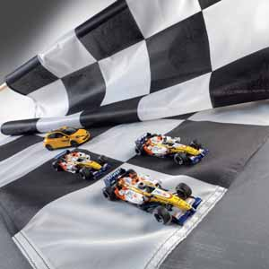 COLLECTION MINIATURES ING RENAULT F1 TEAM F1 R27 SHOWCAR 2008 1/43