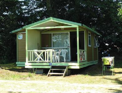 Le camping vous propose des locations de mobil-homes 4, 5 ou 6 personnes, des chalets, des freeflower et caravanes grand