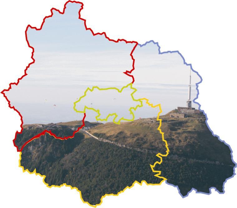 Le département du Puy-de-Dôme se découpe en quatre groupements territoriaux.