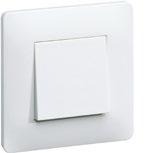 Un dispositif de commande d éclairage doit être situé en entrant à l intérieur de chaque pièce.