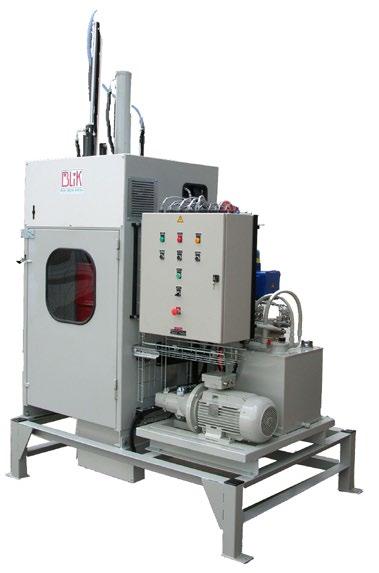 Presse à fûts (Barrel Press) BLIK RF7 avec dispositif de rinçage automatique (with automatic rinsing device) Ce matériel