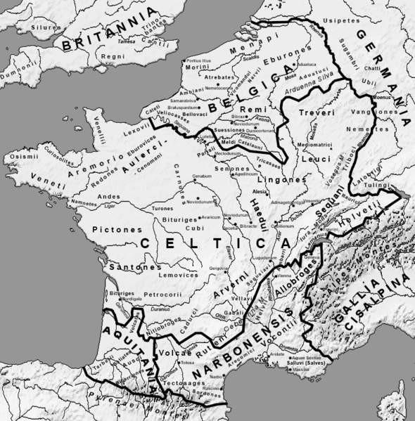 En combien de régions la Gaule fut divisée après la guerre des Gaules?
