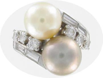 1 bague platine sertie de brillants, diamants baguettes, d'une perle et d'une perle noire, 1 bague citrine, 13g or, 1 pendentif