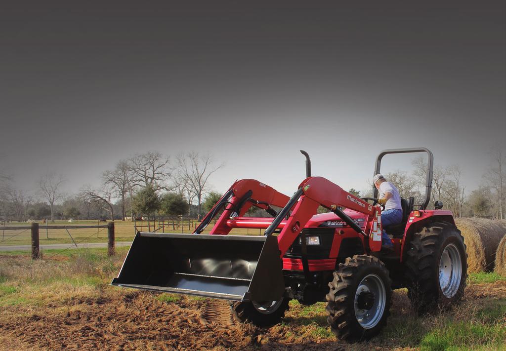 Utilitaire - Série 5500 Les tracteurs de la série 5500 de Mahindra sont des tracteurs utilitaires robustes et puissants conçus pour des utilisations moyennes et lourdes.