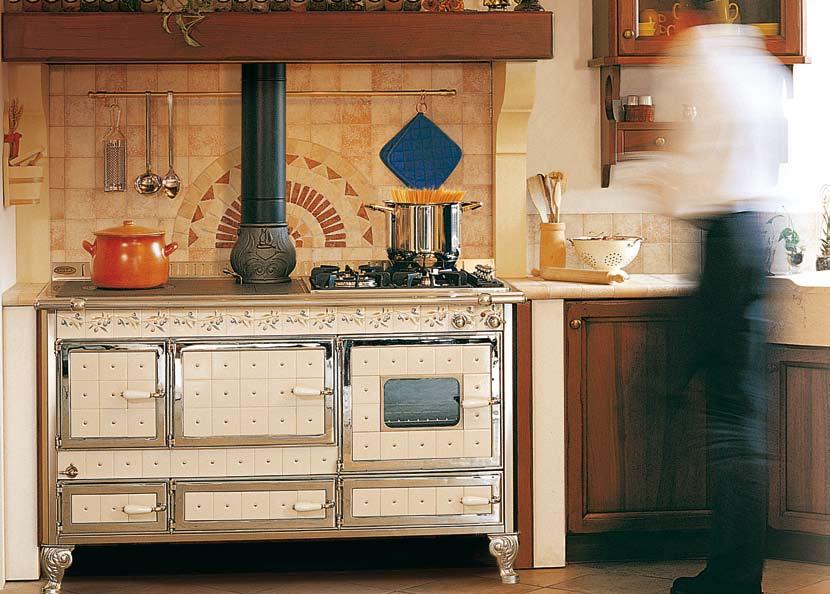 Tous les avantages d une cuisinière à bois combinée avec plaque gaz et four électrique (programmation,