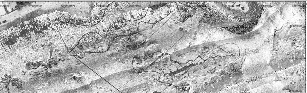 Fig. 3 : Épaisseur estimée de la matte (en m) dans la zone étudiée à Sanary-sur-Mer Au lieu du point «C» (Fig.