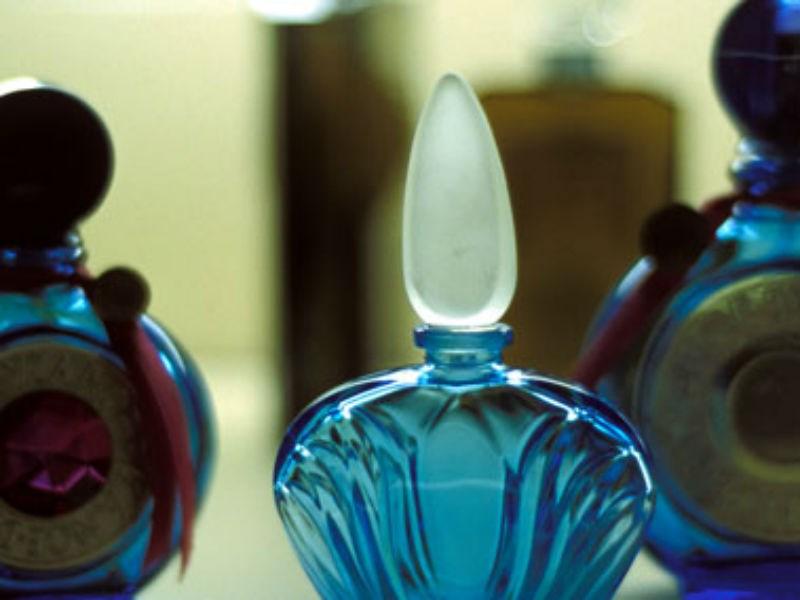 Musée des Traditions Verrières Visite guidée, démonstration de savoirfaire par un souffleur de verre: sam-dim 10h