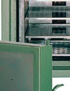 Régulateur électronique dans l armoire de commande pour une programmation de la température d étuvage et de la température de conservation, avec minuterie pour la température de séchage.