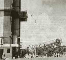 4 Europa 2, la crise Le 5 novembre 1971, l unique exemplaire d Europa 2 explose 2'30 après sa mise à feu, mais le site de lancement pour sa part a parfaitement fonctionné.