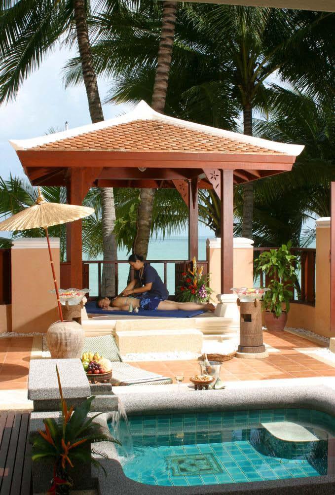 Duplex Suites & Villas Comme une maison privé, le Santiburi Resort offre des chambres et Villas qui vous mettent tout de suite à l aise.