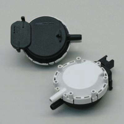 6% E.M. Connecteur au pas de 2.5 mm (AMP DUOPLUG 2.5 ) Broches pour montage sur circuit imprimé Embout pour tuyau Ø 6.2 mm Type 694 Relative et différentielle 0.5 0.